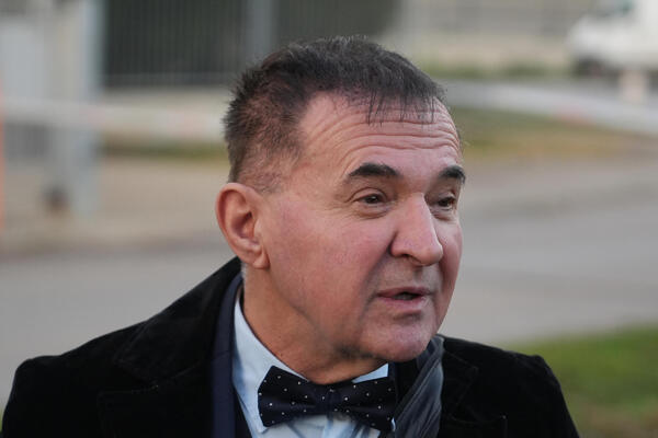 Mitar Mirić o pucnjavi na njegovom nastupu: "Bežali smo, rikošet je nekoga pogodio"