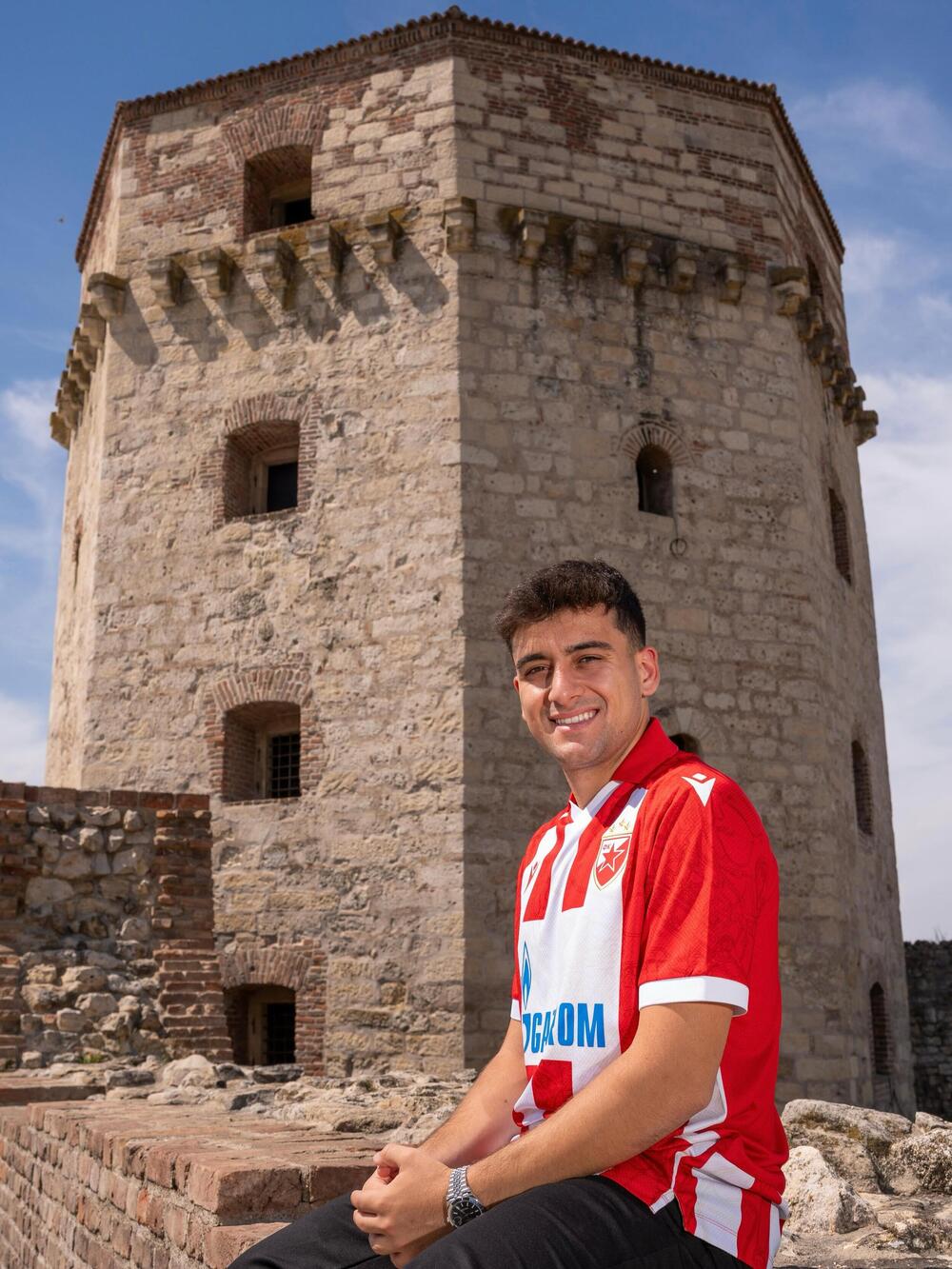Crvena zvezda predstavila drugo pojačanje u letnjem prelazno