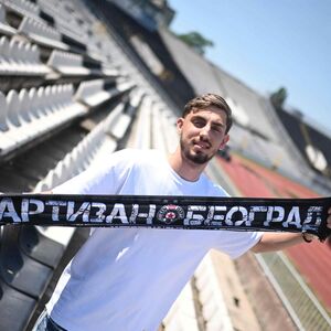 Partizan promovisao prvo pojačanje u letnjem prelaznom roku: Aleks Zeković je crno-beli! (Foto)
