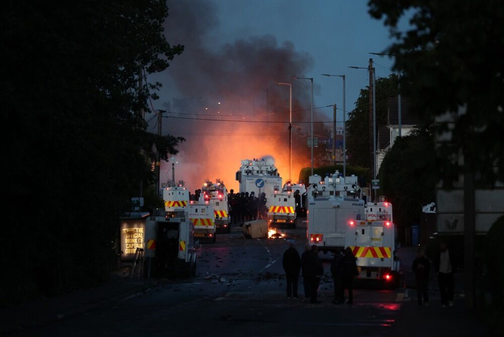 Severna Irska, Belfast, Protest, Demonstracije