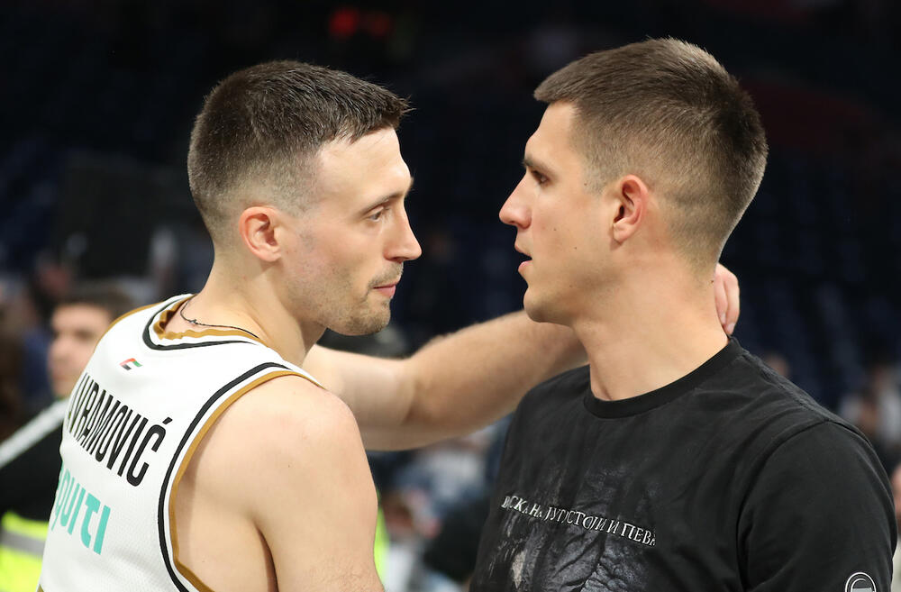 Prekrstio se i izbacio Partizan: Ovako je Avramović razbesneo Grobare, ovo mu nikada neće oprostiti (VIDEO)