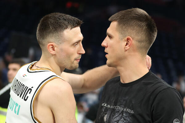 Prekrstio se i izbacio Partizan: Ovako je Avramović razbesneo Grobare, ovo mu nikada neće oprostiti (VIDEO)