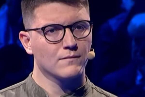 Smehotresna situacija u kvizu "Superpotera": Takmičar se zbunio, pa nasmejao sve: "Ko o čemu, baba o..." (VIDEO)