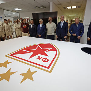 Zakazana hitna sednica Upravnog odbora FK Crvena zvezda!