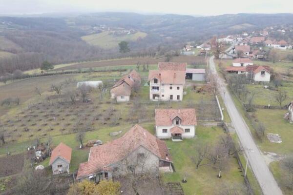 Selo s najkraćim imenom u Srbiji krije neverovatnu priču: Na padinama je planine Suvobor, lepotom ostavlja bez daha