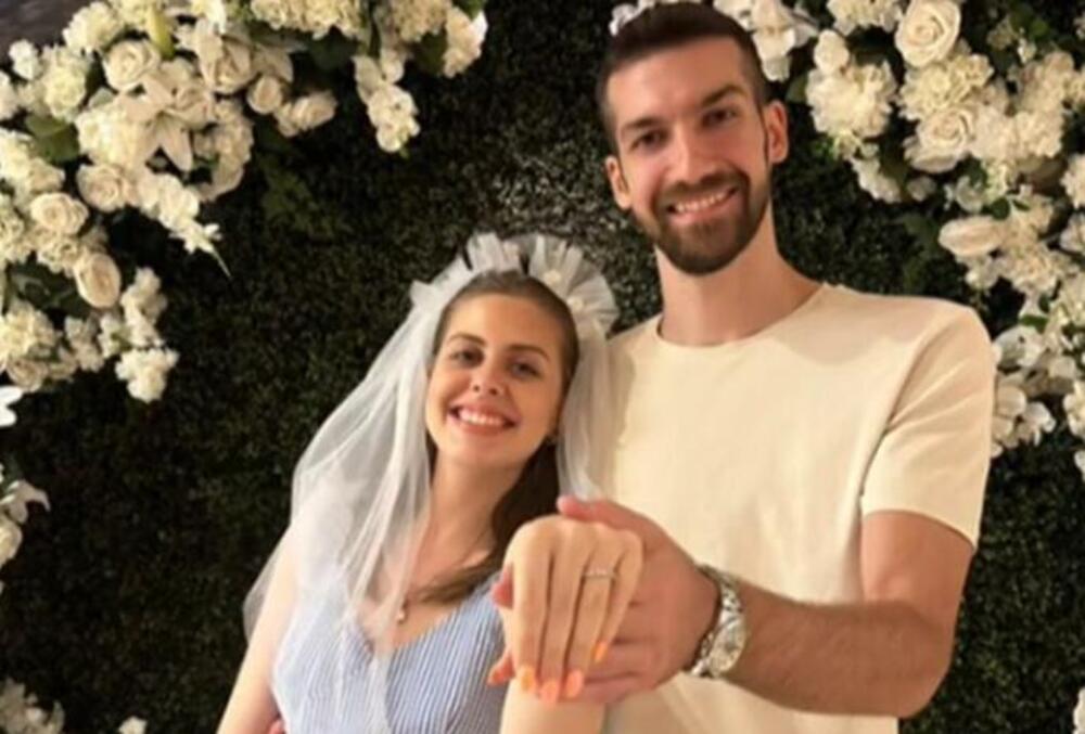 KATARINA I MILAN IZ NOVOG SADA SU SEDELI NA DORUČKU I PALO IM JE NA PAMET DA SE VENČAJU: Njihova priča je FILMSKA!