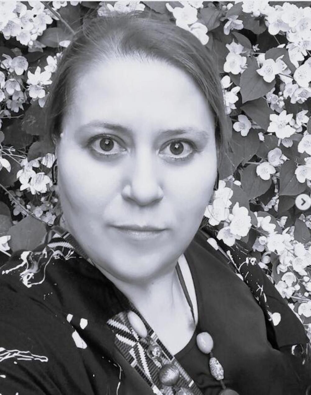 "TANJA, KAKO JE OVO MOGUĆE?" Umrla, a porodica NEMA PARA DA JE SAHRANI! Glumila sa Bikovićem, usledila tužna vest