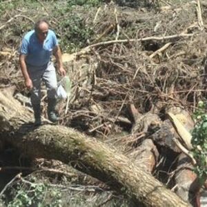 Putevi u pojedinim selima potpuno odneti, upućena teška mehanizacija: Jako nevreme napravilo haos - evo i gde! FOTO