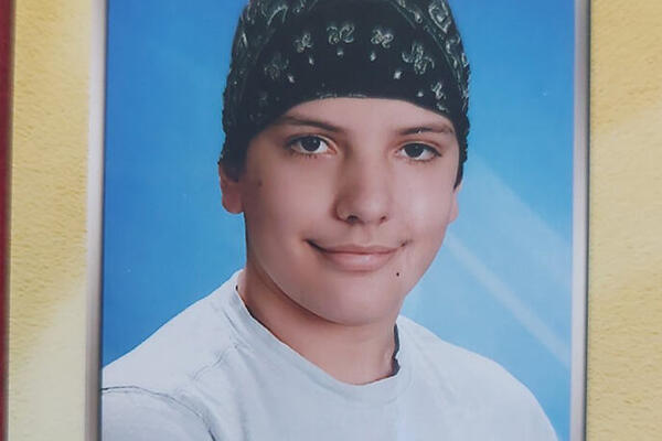 Nestao Vukašin (14) sa Kanarevog brda: Gubi mu se svaki trag nakon male mature, porodica moli za pomoć!