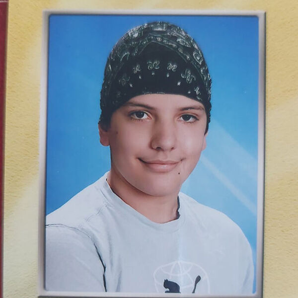 Nestao Vukašin (14) sa Kanarevog brda: Gubi mu se svaki trag nakon male mature, porodica moli za pomoć!
