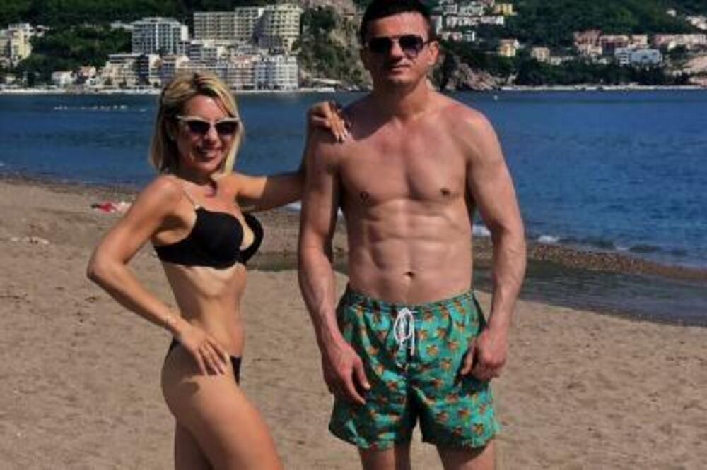 ONA GA KUJE U ZVEZDE, A TIGAR JAVNO PRIZNAO DA LI JE JOVANA SPONZORUŠA: Bio je jasan ko dan! "SVE BIH JOJ KUPIO..."