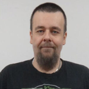 AKO VIDITE OVOG ČOVEKA, NE PRIBLIŽAVAJTE MU SE! Osuđeni ubica pobegao tokom izleta sa pratnjom, policija na nogama!