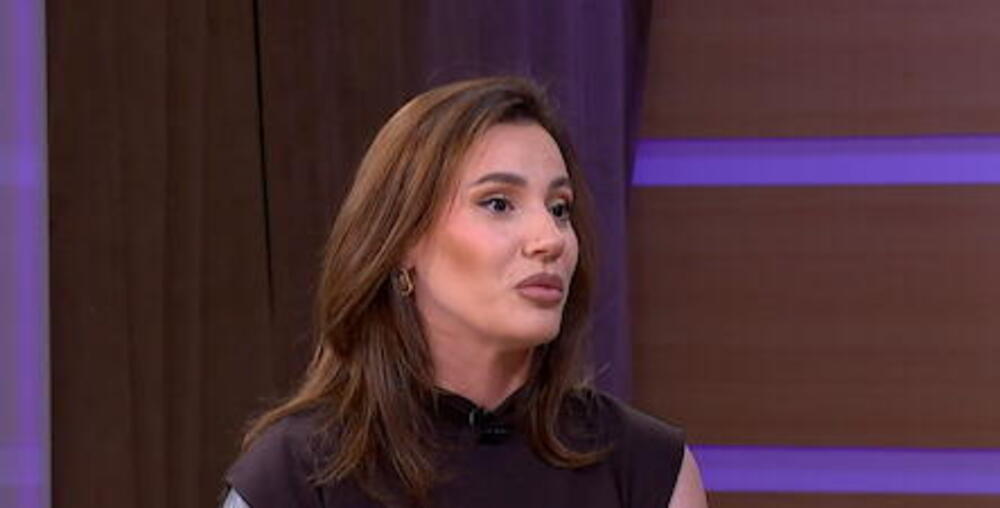 "KOMENTARIŠU MOJE MAJČINSTVO" Kristina iznela detalje drame! "IZVREĐAO ME JE ČOVEK SA KOJIM IMAM DVOJE DECE"