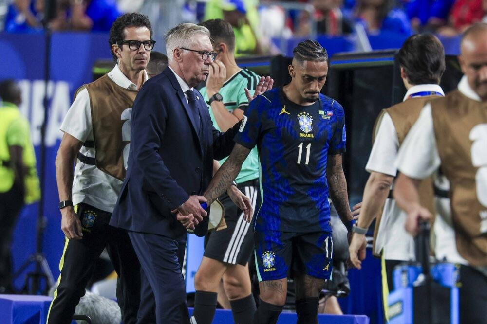 Brazil do daljeg bez Rafinje! (Foto)
