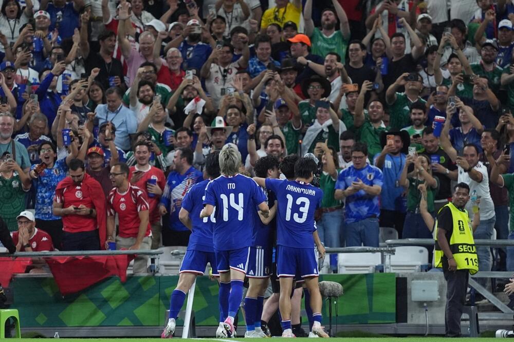 JAPAN DEKLASIRAO TUNIS! "Plavi samuraji" sasvim izvesno obezbedili šesnaestinu finala Mundijala (Video)