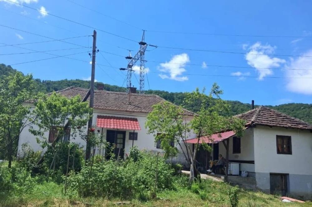 Kuća sa dvorištem kod Majdanpeka prodaje se za jako male pare: Cifra će vas potpuno iznenaditi