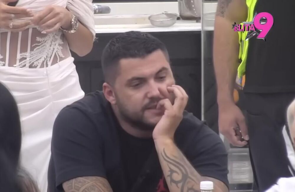 ŠOK PRIZOR NA PINKU! Mlada u VENČANICI uletela u emisiju, voditeljka ZANEMELA od šoka