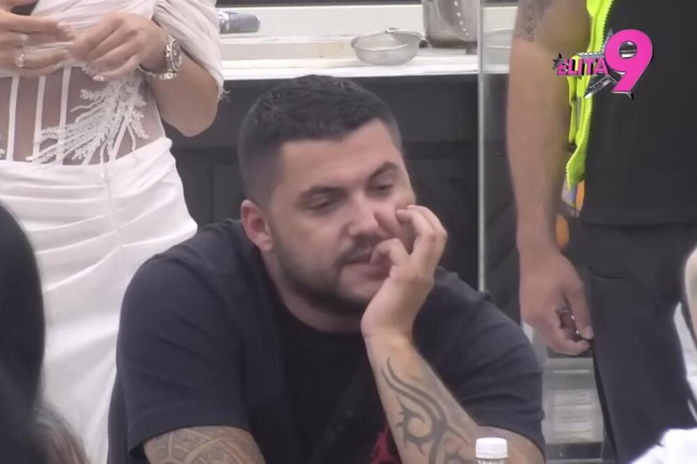 SESTRA ASMINA DURDŽIĆA NAPRAVILA HAOS JEDNOM REČENICOM: Svi se pitaju kome je upućena! "DAJ ŽENI NOVAC I ONA"...