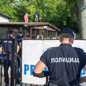 OTKRIVENO KO JE RANJENI ČOVEK U KAFIĆU U KUMODRAŽU: Napadač ubio Veskovića, pa umalo presudio i njegovom prijatelju