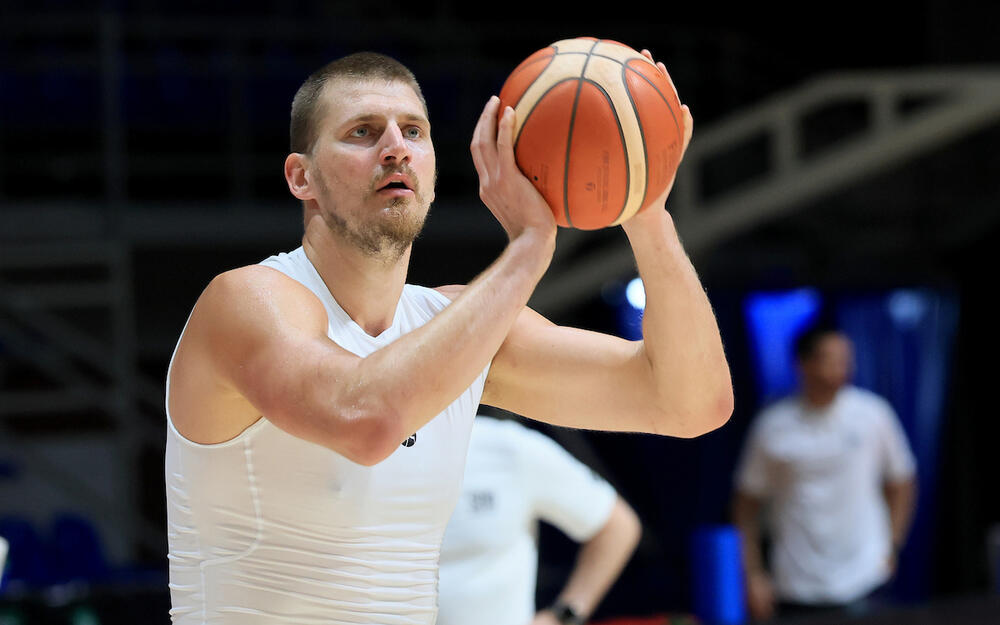 Nikola Jokić otkrio kakav odnos ima sa selektorom - "... Možda mi zato i sad vraća" (Foto)