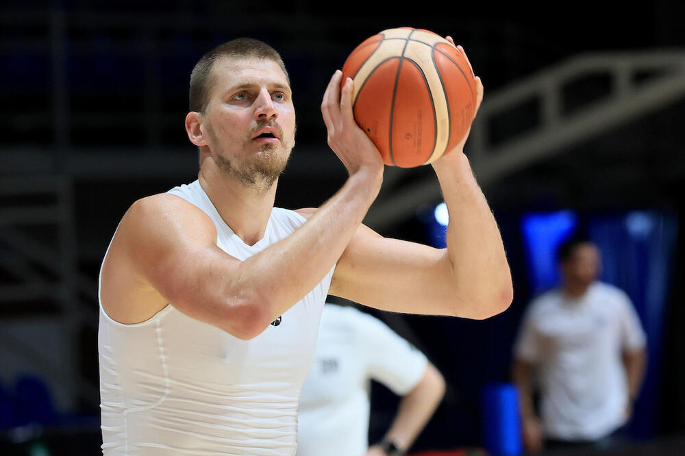 Nikola Jokić otkrio kakav odnos ima sa selektorom - "... Možda mi zato i sad vraća" (Foto)