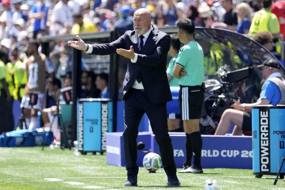 "Mali smo, ali nas ima puno, slavićemo sedam dana kad se vratimo"