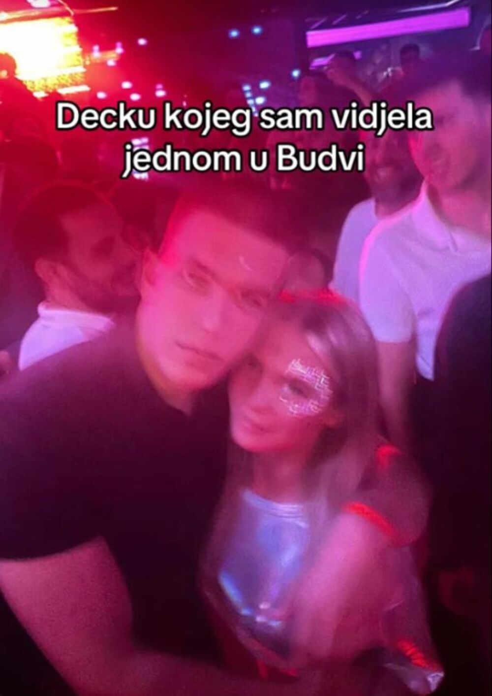 "DEČKO KOJEG SAM VIDELA JEDNOM..." Objavila fotku sa momkom iz Budve, pa ŠOKIRALA HILJADE LJUDI - nastao MUK!