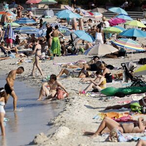 Srbin snimao golu decu na plaži: Strašne vesti iz Hrvatske - policija mu pronašla jezive stvari u telefonu