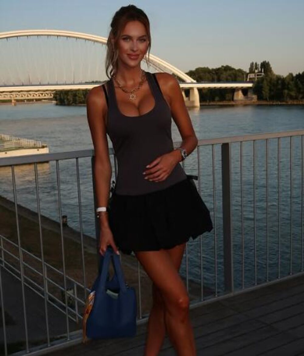 Veronika Rajek