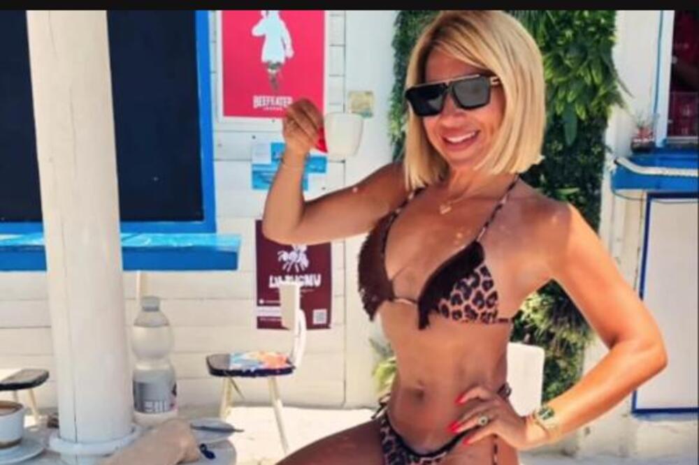 JOVANA JEREMIĆ GOLA OTIŠLA DA PIJE KAFU, A LOKALCI JE ŠOKIRALI REČIMA! "VOLE JAKE I BUČNE ŽENE PA MI KAŽU DA ĆE..."