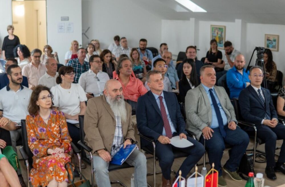 Ambasador Narodne Republike Kine u Srbiji