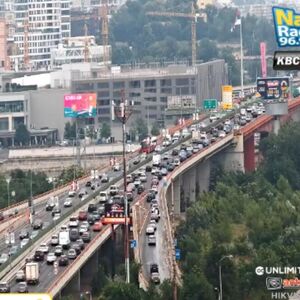 Kolaps od ranog jutra u Beogradu, gužve sa svih strana: Na ovim mestima nema igla gde da padne, kritično je (FOTO)