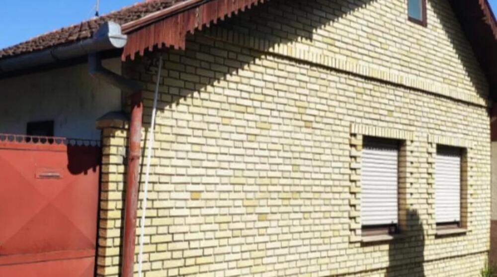 Kuća u centru od 128 kvadrata za samo 36.000 evra: Uknjižena i sređena tip-top, a dvorište ogromno (FOTO)