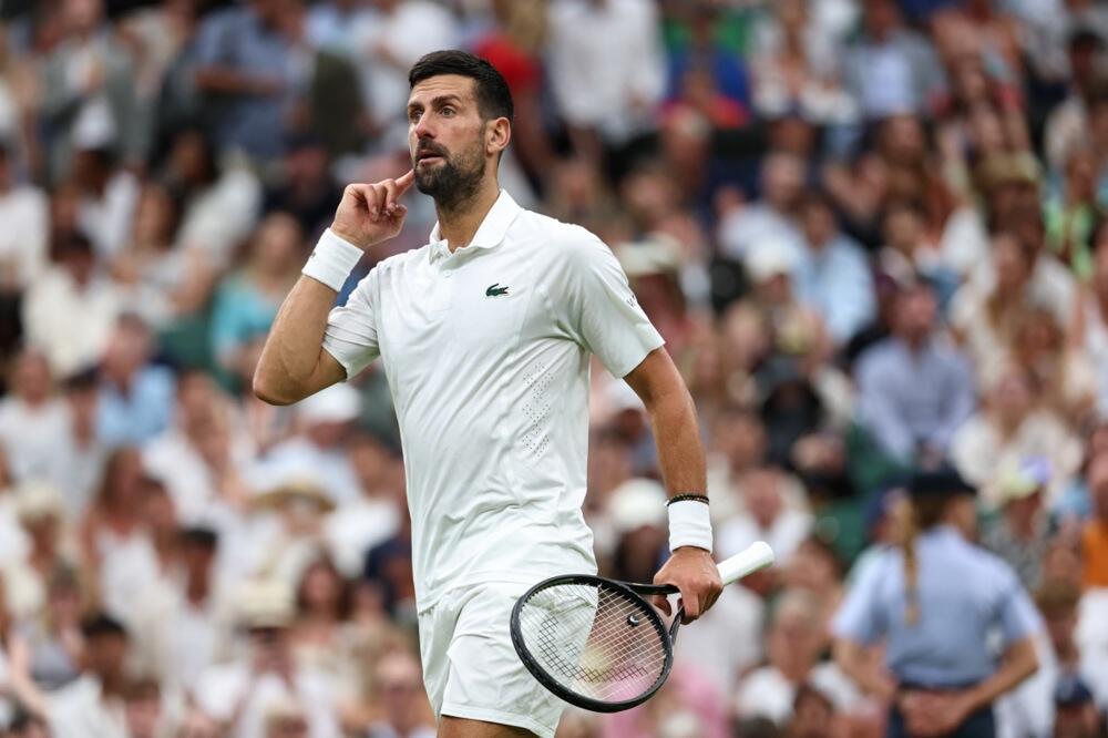 Đoković ponovo bez milosti prema Cicipasu: Novak ometlao Grka i plasirao se u 3. kolo!