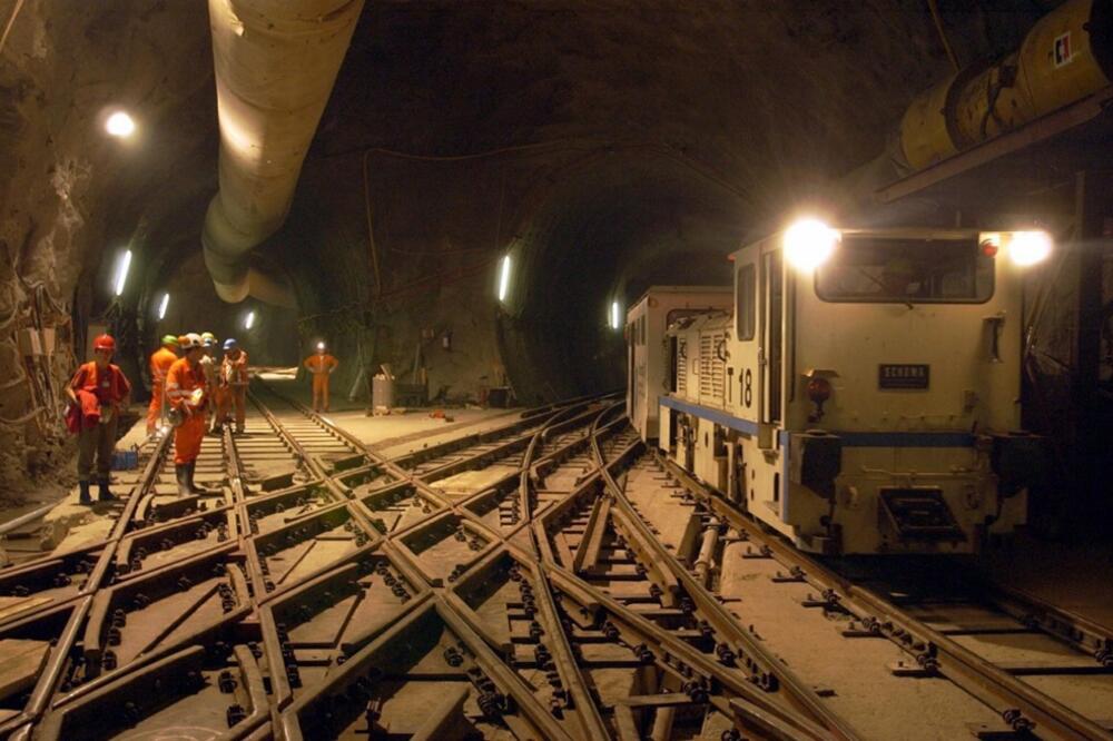 ISKOPALI "DRUGU DRŽAVU" ISPOD PLANINE, NIKO NIJE NI PRIMETIO! Mreža tunela duga 2.000 kilometara ostavlja BEZ DAHA