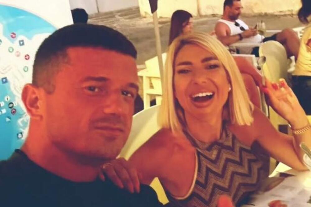 DA LI OVO ZNAČI DA SE JOVANA I TIGAR RASTAJU? Narod bruji o ovim fotografijama, ovaj detalj teško može da promakne