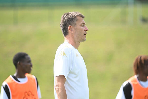 "Još nismo na nivou na kom ja želim da budemo. Sporo napredujemo, trebalo bi to da izgleda mnogo bolje"