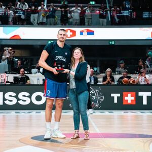 EMOTIVNI NIKOLA JOKIĆ! "Definitivno smo imali osećaj kao da igramo kod kuće" (Foto)