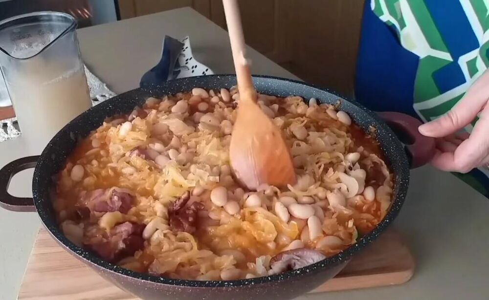 Recept za pasulj iz rerne sa kiselim kupusom