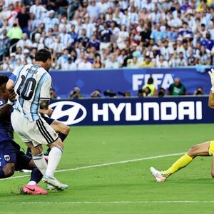 ARGENTINA DRHTALA PROTIV ZELENORTSKIH OSTRVA! Svetski šampion posle produžetaka izbacio debitanta (Video)