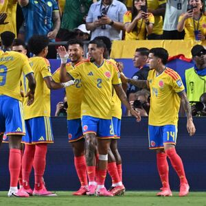 KOLUMBIJA MOŽE DALEKO! Kanzas kao Bogota, Arijas srušio Ganu (Video)