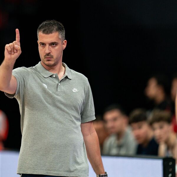 Stevan Mijović najbolji trener kadetskog Svetskog prvenstva (Foto)