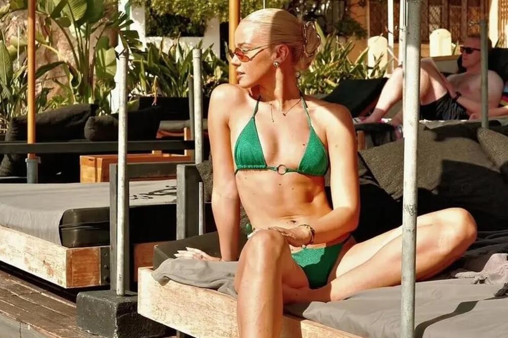 SADA VIDIMO ZAŠTO SU SVI TRČALI U ŽALGIRIS: Fatalna plavuša i devojka košarkaša Monaka pokazala izvajano telo