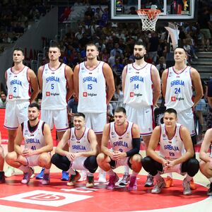 Srbija rutinski slomila Bosnu: Dominacija Jokića i Jovića u "Pioniru"!