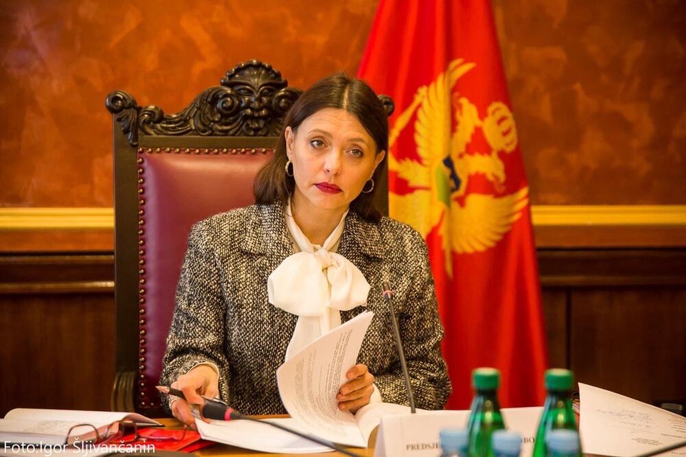 Simonida Kordić：Prijateljstvo preko planina i mora