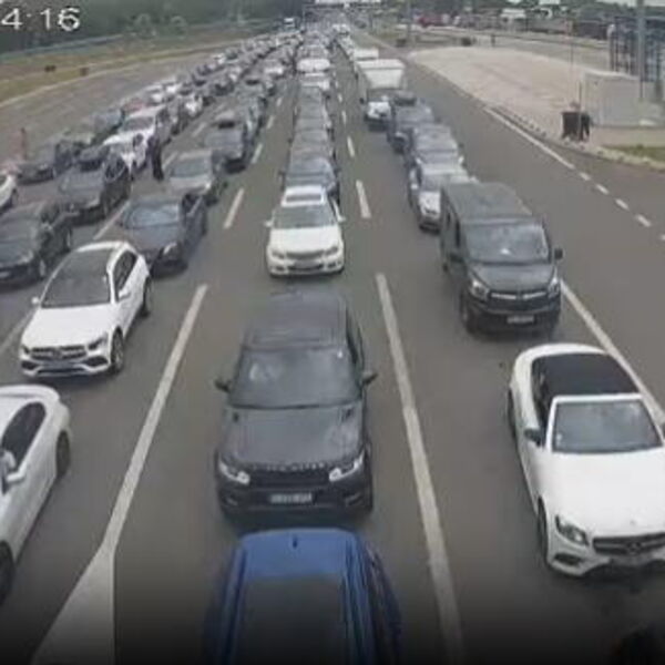 Na jednom graničnom prelazu, vozila čekaju pet sati na izlazu: Evo kakvo je stanje na ostalima