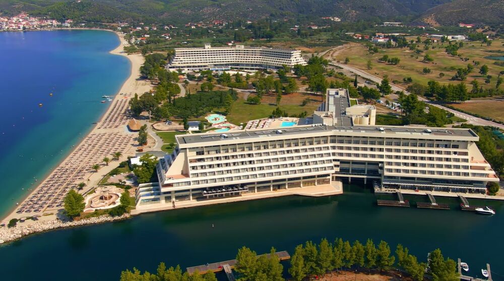 Sve tajne skrivene plaže Porto Karas: Ulaz košta samo 10 evra, ovakvo prelepo more niste do sada videli (FOTO)