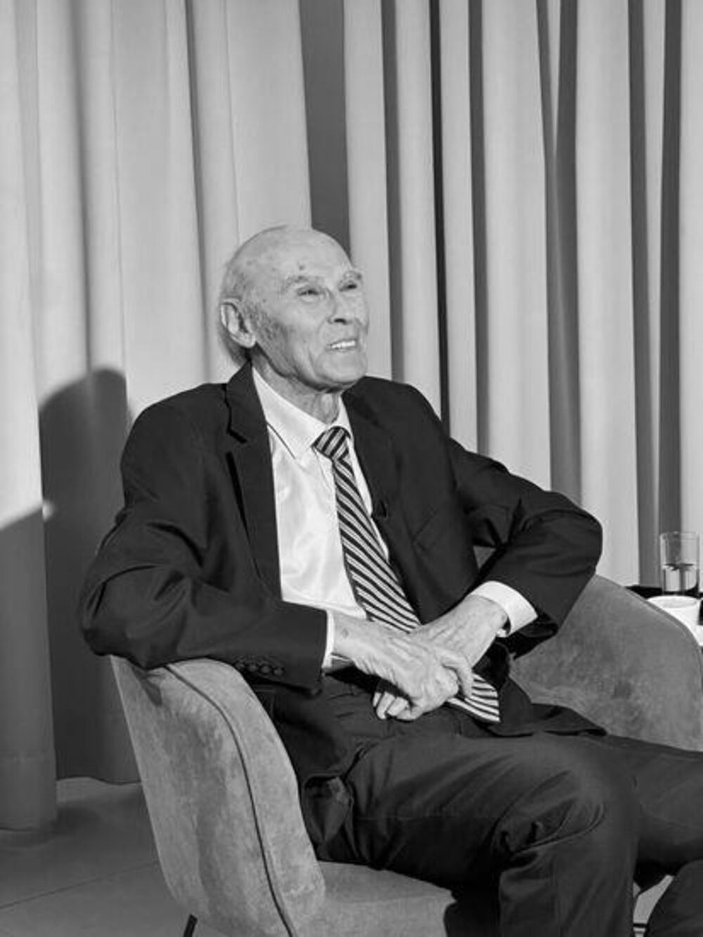 KO JE BIO ANDRIJA BAJIĆ? Bio u PRITVORU, pasoš mu ODUZIMALI, a onda sa bratom zgrnuo MILION