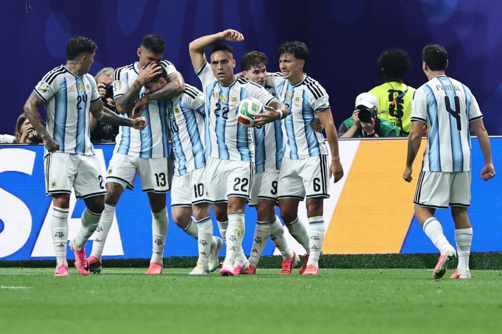 EPSKI PREOKRET ARGENTINE! Egipat ispustio 2:0, svetski šampion ide u četvrtfinale Mundijala (Video)