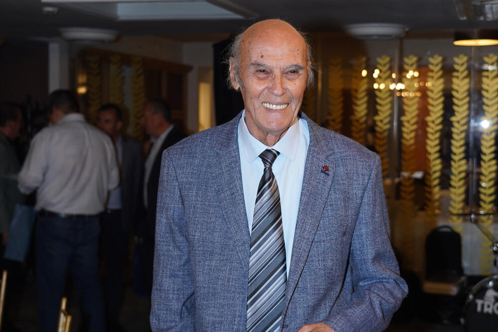 ZAŠTO JE ANDRIJA BAJIĆ 12 GODINA BIO POD SANKCIJAMA NA RTS? Svaki njegov intervju bio je izbrisan